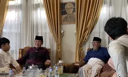 KH Asep Maoshul Affandy Deklarasi Dukung Penuh Dokter Rayendra Maju Pilwalkot Kota Bogor