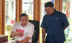 Apresiasi Ide Kreatif Jadi Konten Kreator, Tri Adhianto Tunjuk Santo Suruh Buat Jadi Ajudan Pribadi!