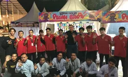 Kunjungi Pasar Pekan Raya Mustika Jaya, Kehadiran Tri Adhianto Disambut Antusiasme Warga