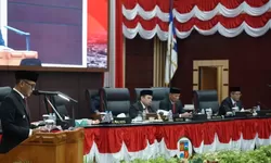 Pemkot Bogor Serahkan Draft Rancangan APBD 2025 ke DPRD, Ini Program Strategis yang Dimasukkan Anggaran
