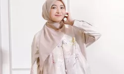 Arafah Rianti selebgram cantik yang dilabrak oleh tetangganya karna memarkirkan kendaraannya di pinggir jalan