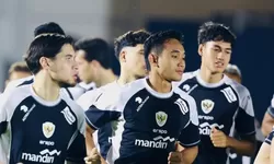 Krisis Pertahanan Garuda : Mees Hilgers dan Ivar Jenner Tidak dapat bermain, Rizky Ridho dan Kevin Diks akan menggantikannya