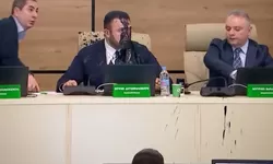 Ketua KPU Georgia Disiram Cat Hitam Saat Penghitungan Suara