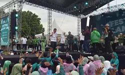 Dari Dokter Rayendra untuk Warga, Festival Salam 5 Jari Jadi Momen Persatuan dan Hiburan