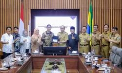 Pemkot Bandung dan DPRD Jabar Bahas Isu Strategis di Balai Kota