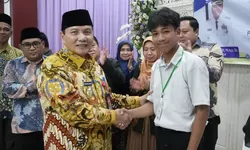 Cegah Pernikahan Dini, Pj Bupati Bogor Luncurkan Sekolah Pranikah untuk Menekan Angka Stunting