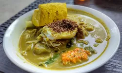 Menikmati Kelezatan Laksa Bogor untuk Buka Puasa
