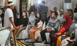 Gubernur Jabar Dedi Mulyadi Tanggapi Aspirasi Warga Terdampak Pelebaran Sungai di Cikarang