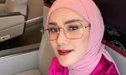 Mulan Jameela Akhirnya Blak-blakan Soal Dirinya Akhirnya Mau Dinikahi Ahmad Dhani, "Mas Dhani Nangis, Nggak Mau Pisah Sama Aku"