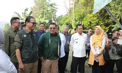 Dukung Program MBG, Jaro Ade dan Kepala Bapanas Pastikan Dapur SPPG Megamendung Aman Terkendali