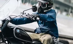 Video Detik-detik Desta Mahendra Alami Kecelakaan Hingga Menabrak Motor Milik Warga di Lombok