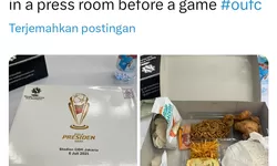 Nasi kotak Indonesia membuat jurnalis asal Inggris terpukau