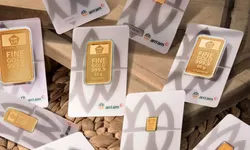 Harga Emas Hari Ini di Pegadaian 7 Agustus 2025, Antam Merosot Diangka Rp 1.061.000 per Gram, UBS Rp 1.051.000 per Gram