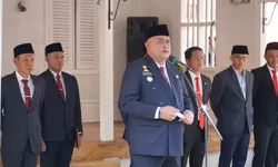 Gaungkan Semangat Kemerdekaan, Bupati Bogor Jemput Bendera Pusaka dari Desa Malasari untuk Peringatan HUT RI ke-80