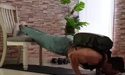 Latihan Efektif di Rumah Tanpa Alat Gym