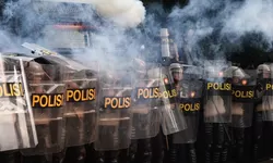 Tragis! Driver Ojol Tewas dalam Insiden Brimob, Ribuan Massa Geruduk Mako Brimob