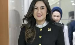 Loh, Akun Instagram Nafa Urbach Hilang Usai Dinonaktifkan Sebagai Anggota DPR RI