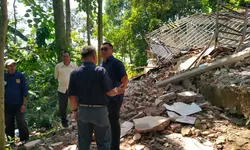 Atap Ruang Kelas Ambruk, Pemkab Bogor Pastikan SDN Nangela Segera Diperbaiki