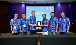 Perkuat Ekosistem Digital, XLSMART dan Telkom Jalin Kerja Sama Strategis di BATIC 2025