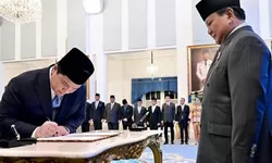 Warganet Komentari Penggantian Erick Thohir yang Kini Jabat Menpora: Masih Double Jabatan Ketum PSSI Juga Dong?