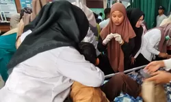 Anak Sekolah Keracunan Massal, Program Makan Bergizi Gratis Disorot