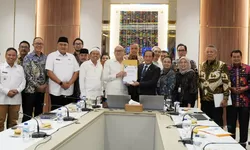 Kabupaten Bekasi Masuk Daftar Wilayah Program PSEL Nasional, Ade Kunang Pastikan Persiapan Mulai Tahun Depan