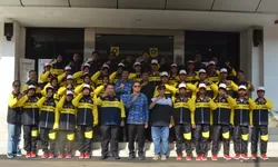 Dispora Lepas Tim Drum Band Kabupaten Bogor Menuju BK Porprov Jabar, 28 Atlet Siap Berlaga di Bandung!