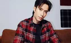 Vidi Aldiano Klarifikasi Soal Kondisi Kesehatannya: “Gue Baik-Baik Aja Kok”