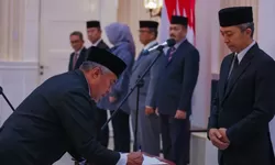 Dedie Rachim Lantik 22 Kepala Sekolah SD, Dorong Peningkatan Mutu dan Karakter Pendidikan di Kota Bogor