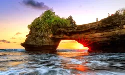 Berencana Liburan ke Anyer? Ini 5 Destinasi Wisata Favorit 2025 yang Instagramable