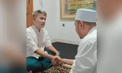 Ruben Onsu Resmi Mualaf, Sampaikan Maaf Tinggalkan Sarwendah?