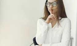 10 Bahasa Tubuh Ini Memiliki Arti yang Jarang Diketahui, Salah Satunya Jadi Pertanda Ketidaksukaan terhadap Anda!