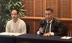 Pria Panas Ibukota Perancis! Segini Tarif Hotman Paris yang Kini Jadi Pengacara Nadiem Makarim