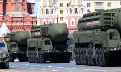 Rusia Luncurkan ICBM ke Ukraina: Serangan Rudal Balistik Antar-Benua Tanpa Hulu Ledak Nuklir