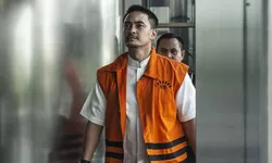 Pernah Dibui Gegara Korupsi! Perjalanan Karier Zumi Zola Calon Suami Putri Zulhas Kini Jadi Sorotan