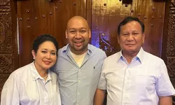 Potret Titiek Soeharto Foto Bareng dengan Prabowo dan Didit, CLBK Setelah Dilantik?