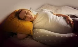 Memilih Posisi Tidur yang Tepat untuk Ibu Hamil