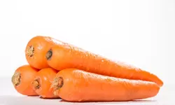 Benarkah Mengonsumsi Wortel Secara Berlebihan dapat Menyebabkan Carotenemia? Berikut Penjelasannya