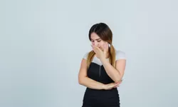 Bau Badan Saat Berkeringat Membuat Seseorang Tidak Percaya Diri, Ini Penyebab dan Cara Mengatasinya!