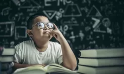 Benarkah Kecerdasan Seorang Anak Menurun dari Ibu? Simak Penjelasannya Berikut Ini