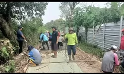 Desa Ligarmukti Realisasikan Betonisasi Jalan Cibulakan dari Bankeu 2026