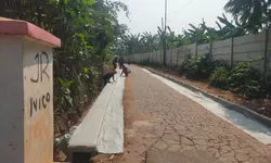 Desa Cileungsi Bangun Jalan Beton 183 Meter dan Drainase dari Bankeu Kabupaten Bogor