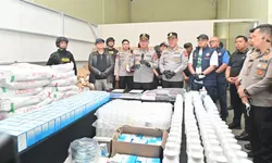 Mesin Produksi 8 Juta Pil per Hari Ditemukan di Pabrik Obat Ilegal Bandung