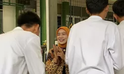 Jelang TKA 2026, Siswa Kelas XII SMAN 4 Cibinong Ikuti Doa Bersama