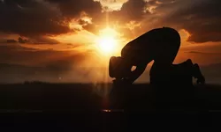 Merenungi Keagungan Allah Lewat Gerhana Bulan 2026! Niat & Tata Cara Shalat