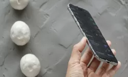 iPhone 17 Air Kemahalan? Cek 5 Ponsel Android 'Copycat' yang Desainnya Gak Kalah Tipis