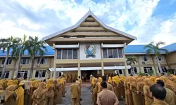 Lebaran Usai, Kerja Nyata Dimulai: Intip Strategi Bupati Majene Genjot Kinerja OPD