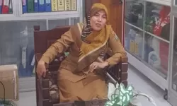 Guru Honorer SDN 19 Inpres Luaor Majene Minta Pemerintah Berikan Gaji Layak