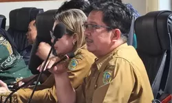 Sinyal Internet Lemah, Rujukan Medis Parigi Moutong Pakai Grup Pesan Instan
