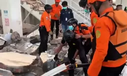 38 Orang Meninggal Dunia dan Ribuan Warga Mengungsi Dampak Gempa NTT Mag 7,7